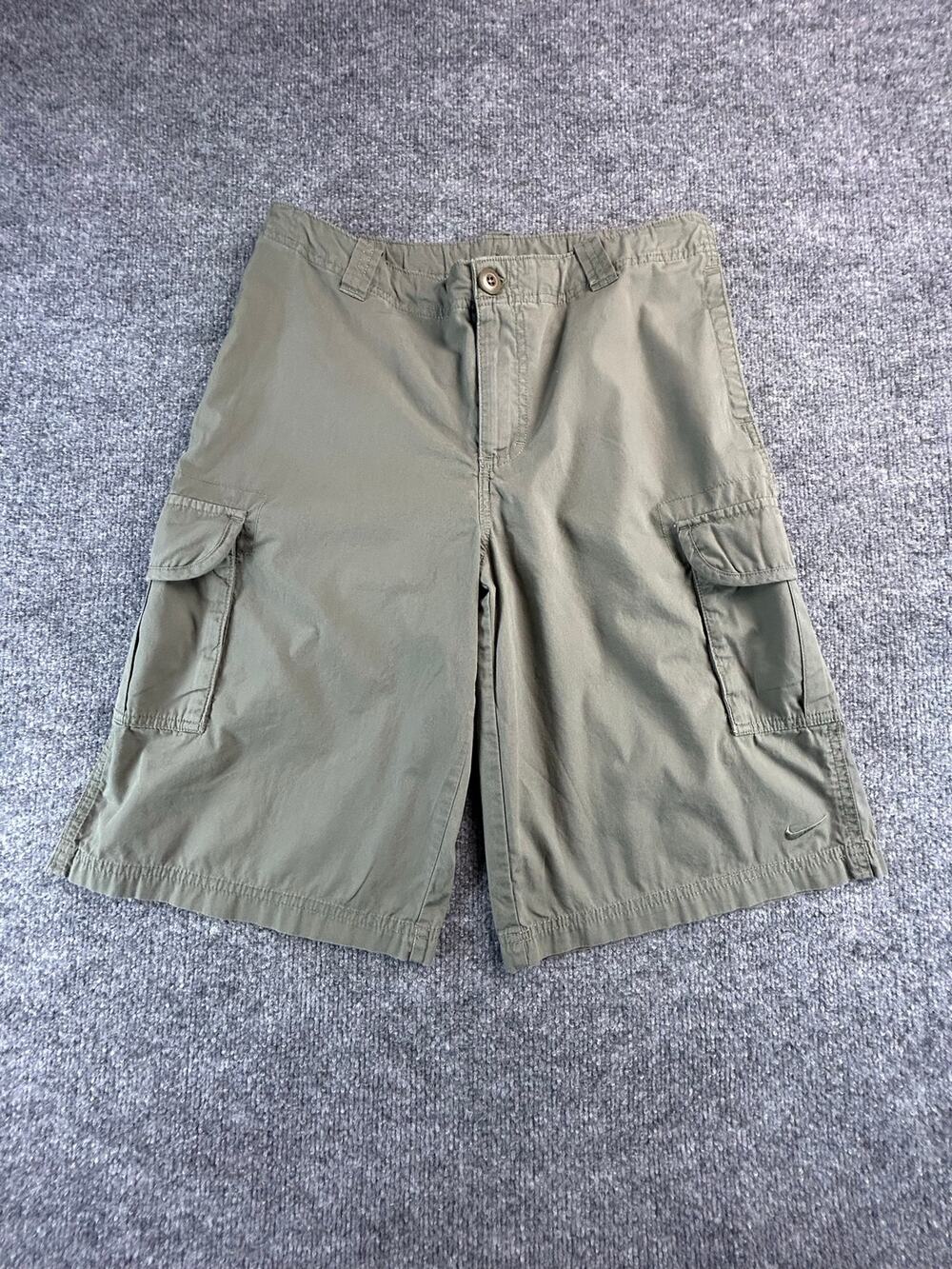 SB Nike Sportswear Cargo Shorts M Size Large Olive Green Cotton Utility Shorts - Picture 1 of 7
